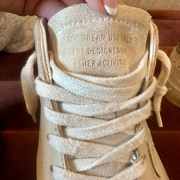 Golden Goose Cream High-Top Sneakers with Star - Picture 5 of 11